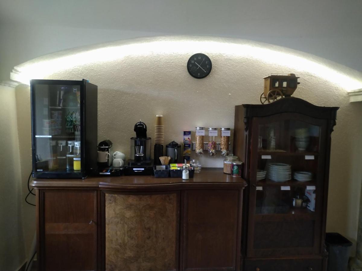 Pension Schwalbenhof Gestut Bartos Lommatzsch Buitenkant foto