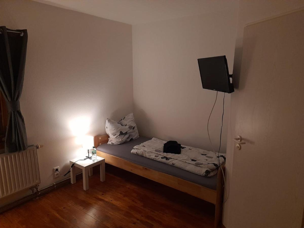 Pension Schwalbenhof Gestut Bartos Lommatzsch Buitenkant foto